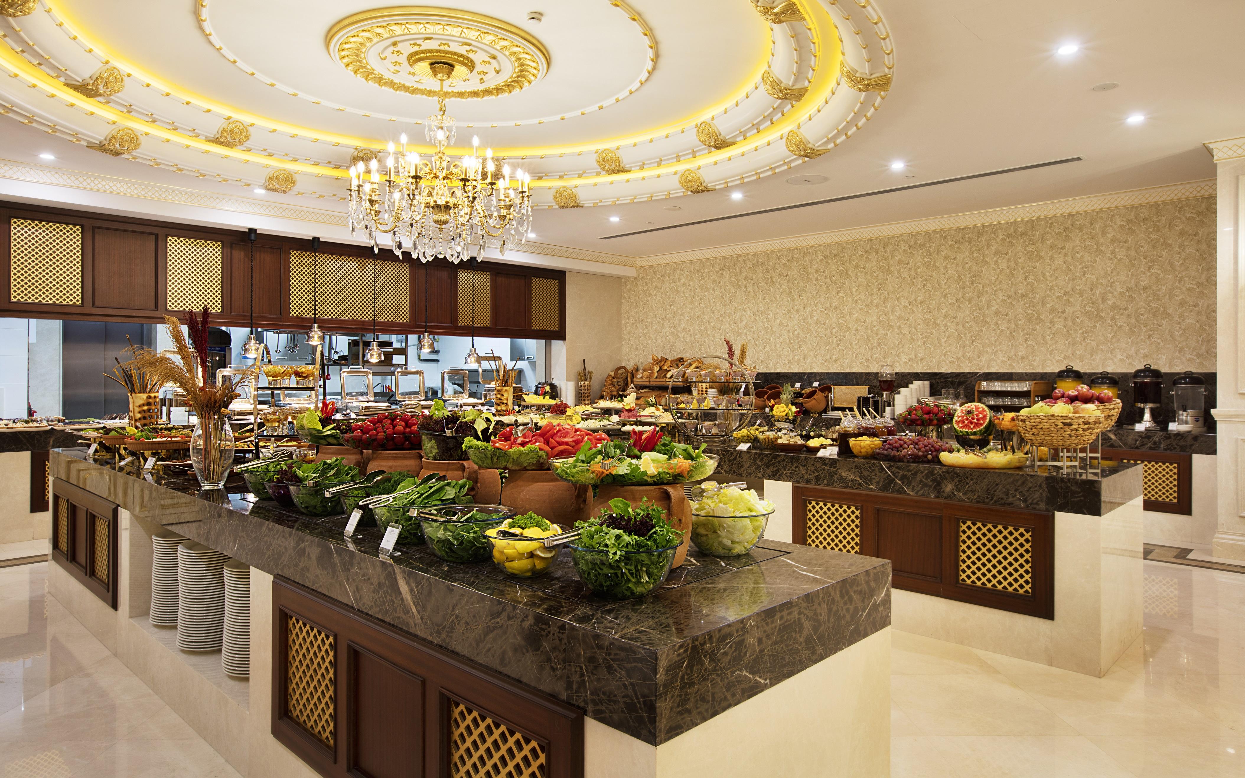 Ottoman'S Life Hotel Deluxe Stambuł Zewnętrze zdjęcie The buffet at the hotel